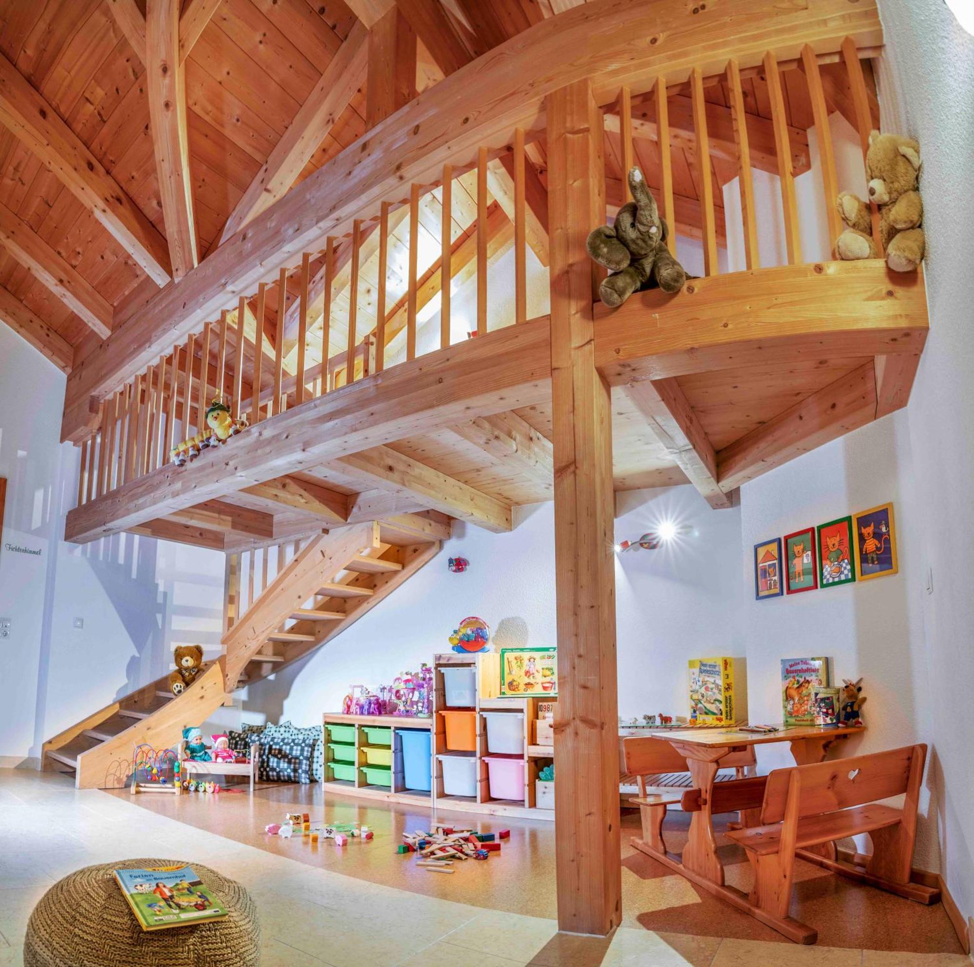 Kinderbauernhof Ierzerhof Arzl im Pitztal Esterno foto
