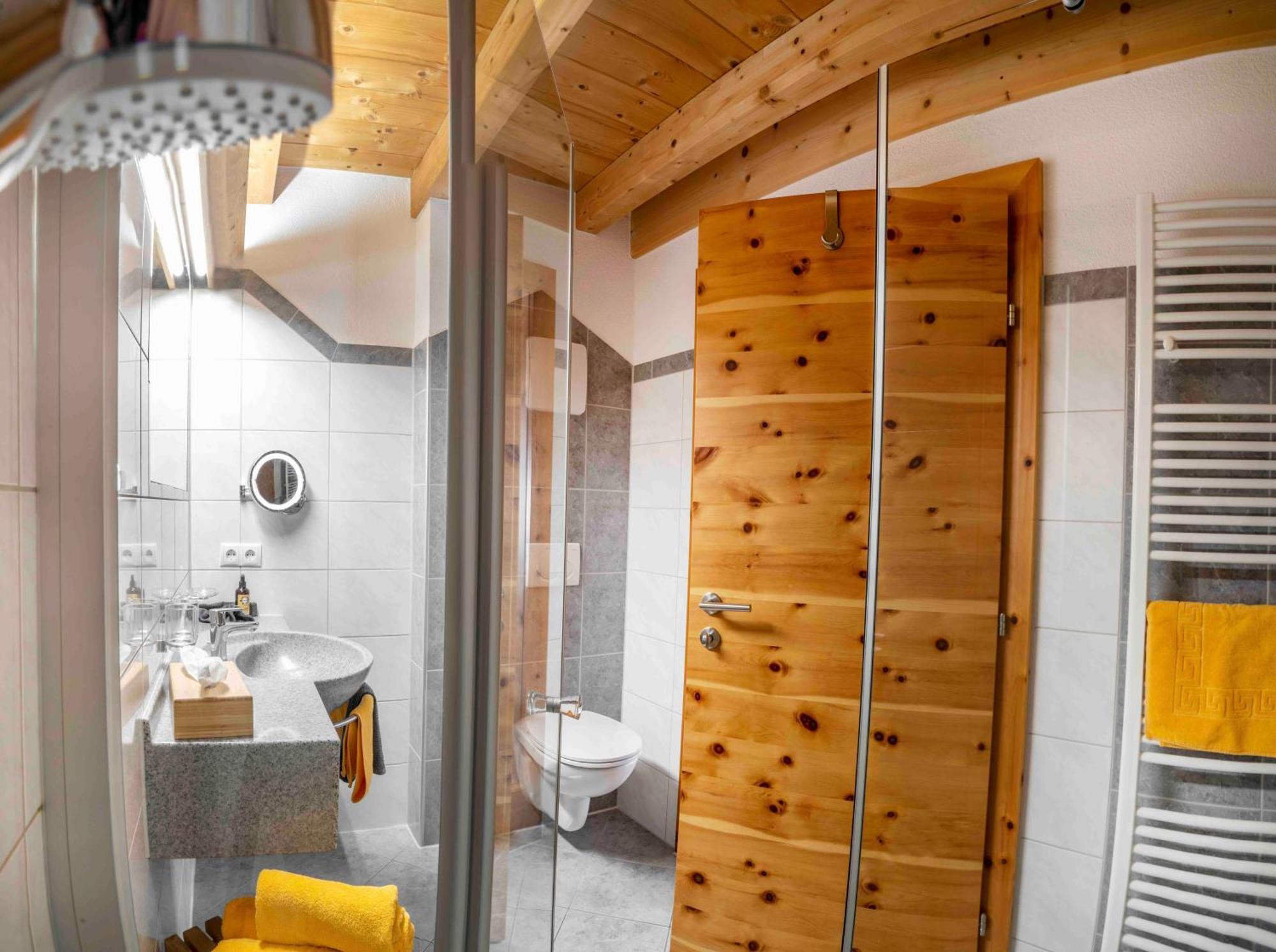 Kinderbauernhof Ierzerhof Arzl im Pitztal Esterno foto