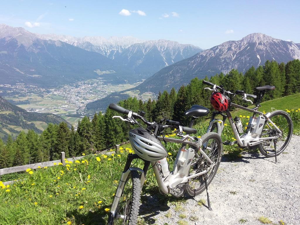 Kinderbauernhof Ierzerhof Arzl im Pitztal Esterno foto